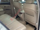 Bán ô tô Toyota Venza đời 2010, màu trắng, nhập khẩu nguyên chiếc, giá chỉ 760 triệu