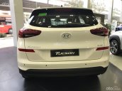 Bán Hyundai Tucson giảm 50% phí trước bạ, đủ màu giao xe ngay - Hỗ trợ trả góp 85% giá trị xe