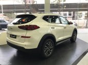 Bán Hyundai Tucson giảm 50% phí trước bạ, đủ màu giao xe ngay - Hỗ trợ trả góp 85% giá trị xe