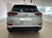 Bán xe Hyundai Tucson năm sản xuất 2016, màu bạc, xe nhập giá cạnh tranh