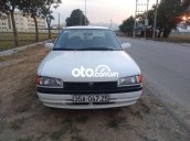 Bán Mazda 323 năm sản xuất 1997, màu trắng, nhập khẩu nguyên chiếc