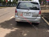 Bán ô tô Toyota Innova đời 2010, màu bạc, giá tốt