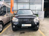 Cần bán gấp Ford Everest sản xuất 2014 mới 95% giá chỉ 485tr