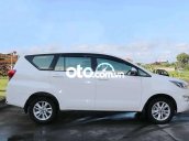 Bán Toyota Innova 2019, màu trắng xe gia đình, giá tốt