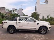 Bán xe Ford Ranger Wiltrak 2.0 biturbo 4×4 AT năm sản xuất 2019, màu trắng như mới, giá 830tr