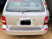 Cần bán gấp Kia Carnival sản xuất năm 2005, màu bạc, xe nhập, 215tr