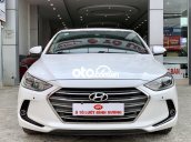 Bán Hyundai Elantra 2.0 AT đời 2018, màu trắng