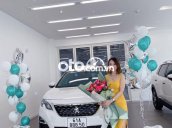 Cần bán lại xe Peugeot 3008 Allure sản xuất 2021, màu trắng, xe nhập  