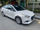 Cần bán lại xe Hyundai Accent sản xuất 2020, màu trắng, nhập khẩu  