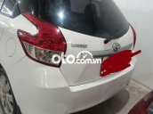 Bán xe Toyota Yaris đời 2016, màu trắng  