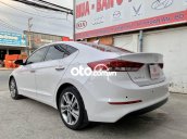 Bán Hyundai Elantra 2.0 AT đời 2018, màu trắng