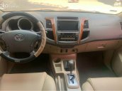 Bán ô tô Toyota Fortuner V 2010, màu đen chính chủ, giá 375tr