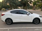 Cần bán lại xe Mazda 2 1.5 AT năm sản xuất 2016, màu trắng chính chủ