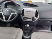 Bán Hyundai i20 đời 2011, màu trắng, nhập khẩu