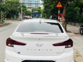 Bán xe Hyundai Elantra 1.6 Sport năm 2020, màu trắng