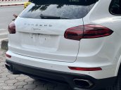 Cần bán xe Porsche Cayenne Platium sản xuất 2017