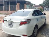 Cần bán Toyota Vios sản xuất 2015, màu trắng, 306tr