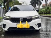 Cần bán xe Honda City sản xuất 2021, màu trắng còn mới 