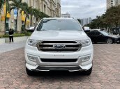 Cần bán Ford Everest bản 2.2AT Titanmium rất mới