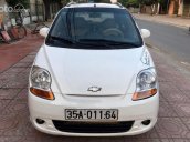 Cần bán lại xe Chevrolet Spark LT 0.8 MT đời 2009, màu trắng xe gia đình