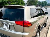 Cần bán xe Mitsubishi Pajero Sport D 4x2 AT đời 2011, màu vàng  