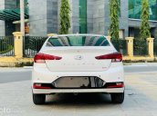 Bán Hyundai Elantra 1.6AT năm 2021, màu trắng