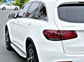 Mercedes-Benz GLC300 AMG, ưu đãi cực tốt trong tháng, xe đủ màu, giao ngay, hồ sơ đơn giản nhanh gọn, giao xe tận nhà