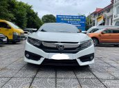 Bán Honda Civic L 2017, màu trắng, xe nhập còn mới, giá tốt