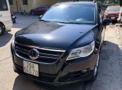 Cần bán Volkswagen Tiguan đời 2011, màu đen, nhập khẩu nguyên chiếc  