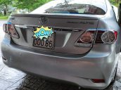 Cần bán xe Toyota Corolla Altis đời 2011, màu bạc