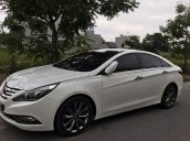 Cần bán Hyundai Sonata Y20 2.0 AT đời 2010, màu trắng, xe nhập còn mới