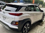 Cần bán gấp Hyundai Kona 1.6 Tubor năm sản xuất 2019, màu trắng  