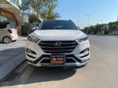 Xe Hyundai Tucson 2.0 đời 2015, màu trắng, xe nhập còn mới