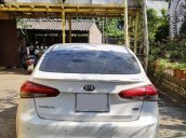 Bán xe Kia Cerato sản xuất năm 2016, màu trắng