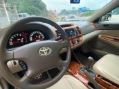 Cần bán Toyota Camry đời 2003, màu đen chính chủ giá cạnh tranh