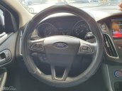 Bán xe Ford Focus S sản xuất năm 2016, xe đẹp, xe gia đình đi nên như mới