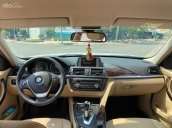 Xe BMW 328i năm sản xuất 2015, màu trắng, xe nhập