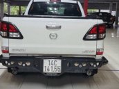 Bán xe Mazda BT 50 sản xuất năm 2015, màu trắng, nhập khẩu số tự động, 425 triệu