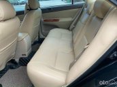 Cần bán Toyota Camry đời 2003, màu đen chính chủ giá cạnh tranh