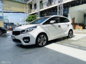 Bán xe Kia Rondo sản xuất 2018, xe màu trắng cực mới như hãng, có trả góp