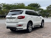 Cần bán Ford Everest bản 2.2AT Titanmium rất mới