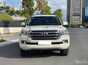 Bán Toyota Land Cruiser VX 2016, màu trắng, nhập khẩu