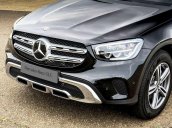 Giá lăn bánh Mercedes GLC 200 2021, xe nhiều màu giao ngay, giảm 50% phí trước bạ