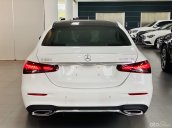 [Mercedes-Benz Phú Mỹ Hưng] Mercedes-Benz E300 AMG năm 2021, ưu đãi 5% hấp dẫn trong tháng, nhiều quà tặng đi kèm