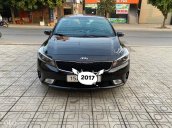 Bán nhanh xe Kia Cerato 2017, màu đen