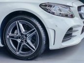 Giá xe Mercedes-Benz C180 AMG 2021, ưu đãi 50% phí trước bạ, số lượng giới hạn