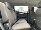 Bán Chevrolet Trailblazer 3.6	MT 2018 xe đẹp xem xe các bác ưng ngay