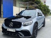 Cần bán gấp Mercedes GLC 300 năm sản xuất 2016, màu xám  