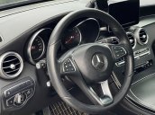 Cần bán Mercedes sản xuất năm 2016, màu xanh lam còn mới