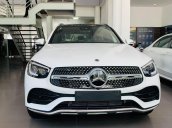 Mercedes GLC300 4Matic siêu ưu đãi tháng 12 - Khuyến mại đến 180tr - đón đầu ưu đãi thuế trước bạ 50%